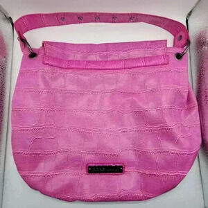 BCBGENERATION Jumbo Purple Black Tote Bag Zipper / Pockets Snap Button Medium